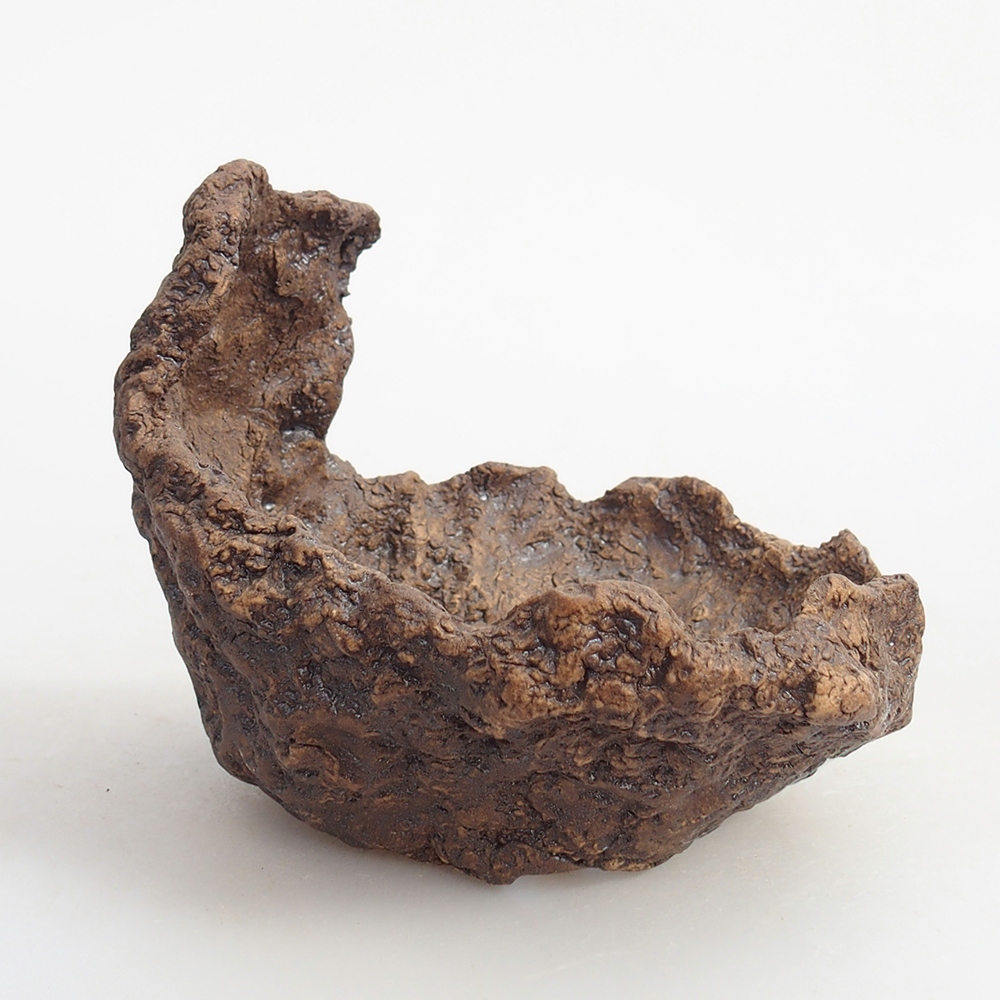 Kerámia kagyló 10 x 9 x 9 cm , barna színű