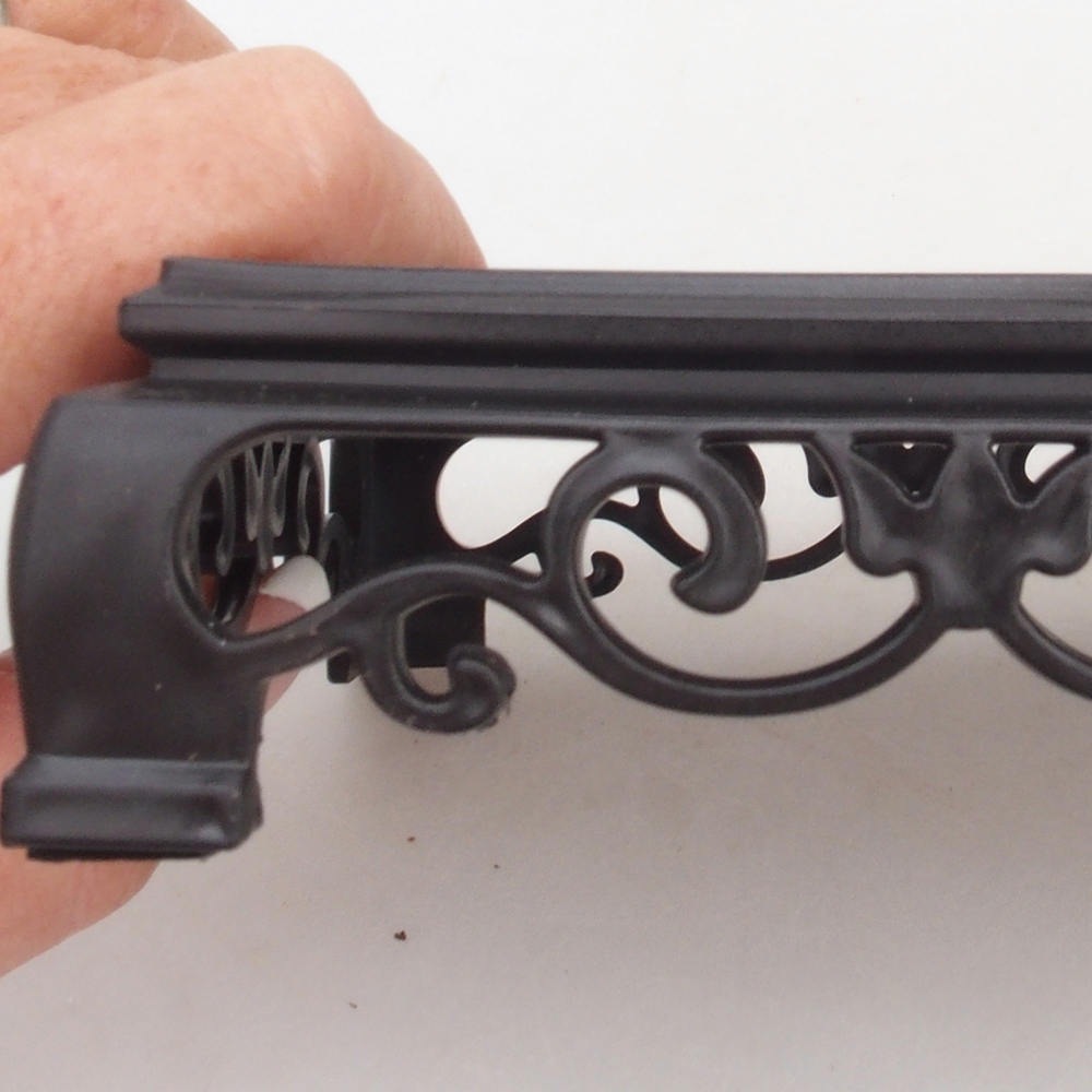 Bonsai asztal műanyag téglalap 18 x 12 x 3,5 cm, fekete