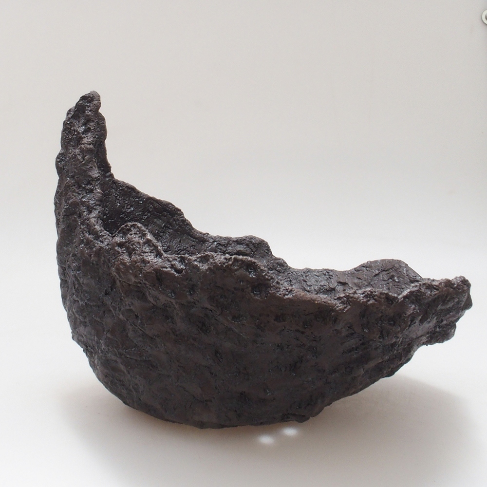 Kerámia kagyló 23 x 21 x 19,5 cm , színe barna