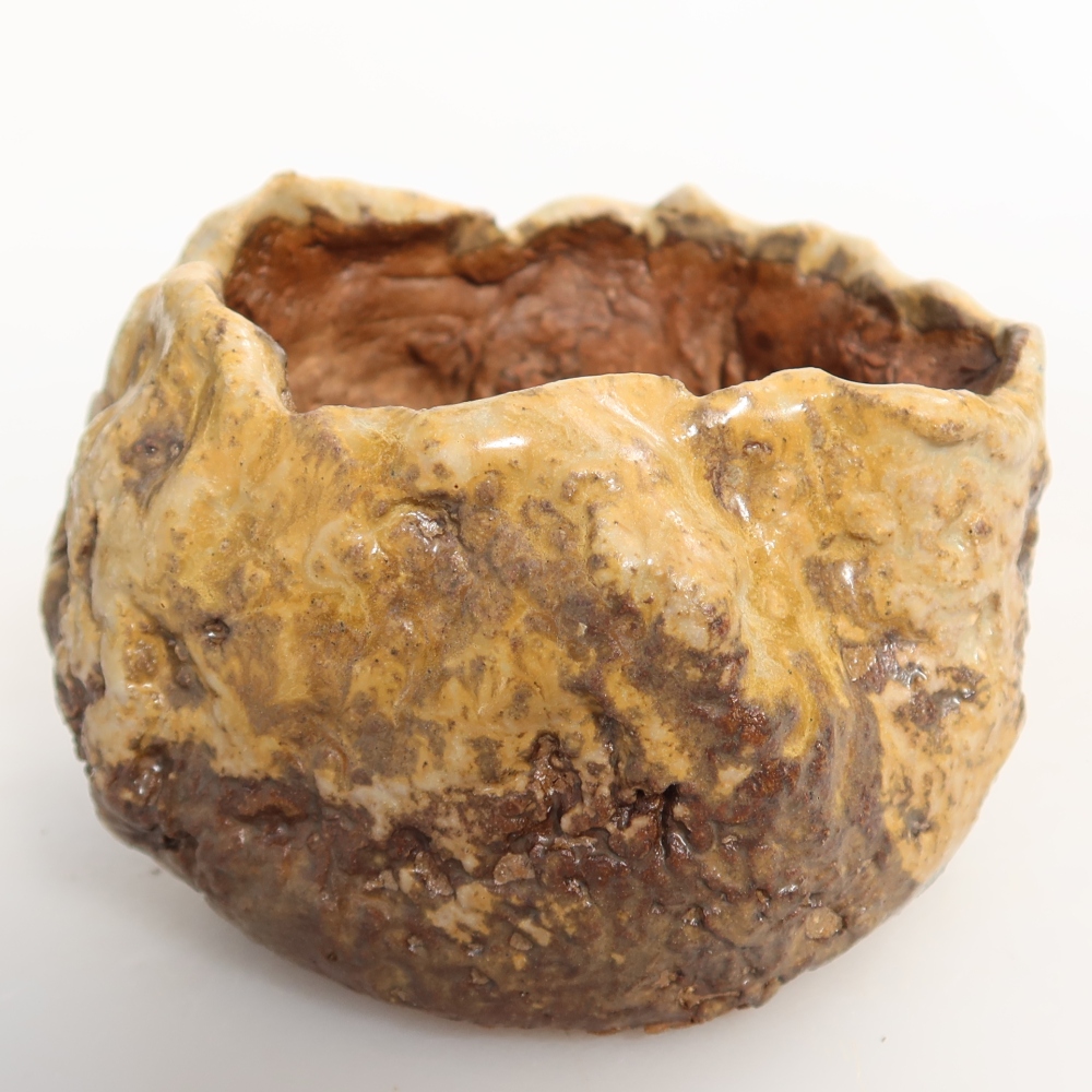 Kerámia kagyló 7,5 x 7 x 6 cm , barna színű