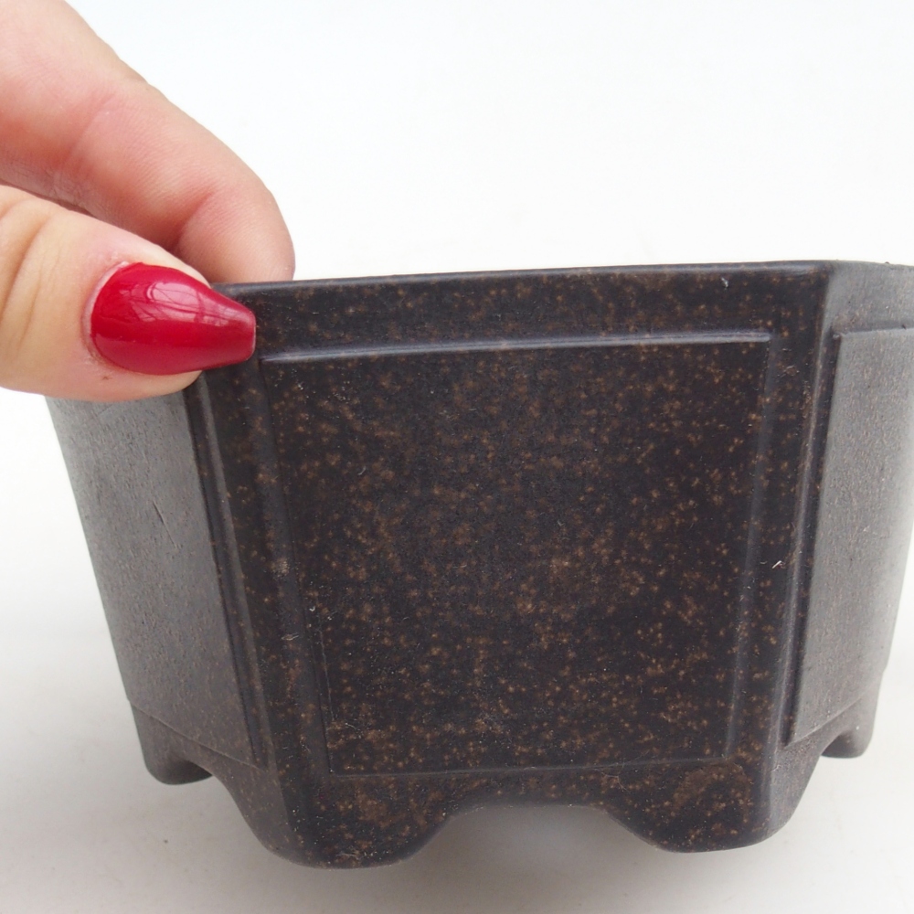 kerámia bonsai tál 13 x 12 x 7 cm, színe barnás okkersárga