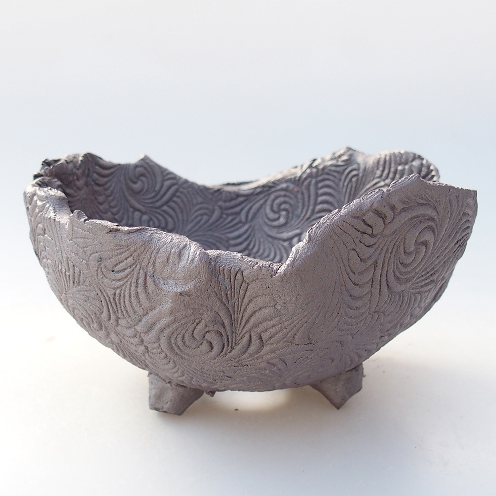 Kerámia kagyló 13,5 x 13 x 7 cm , fémes színű