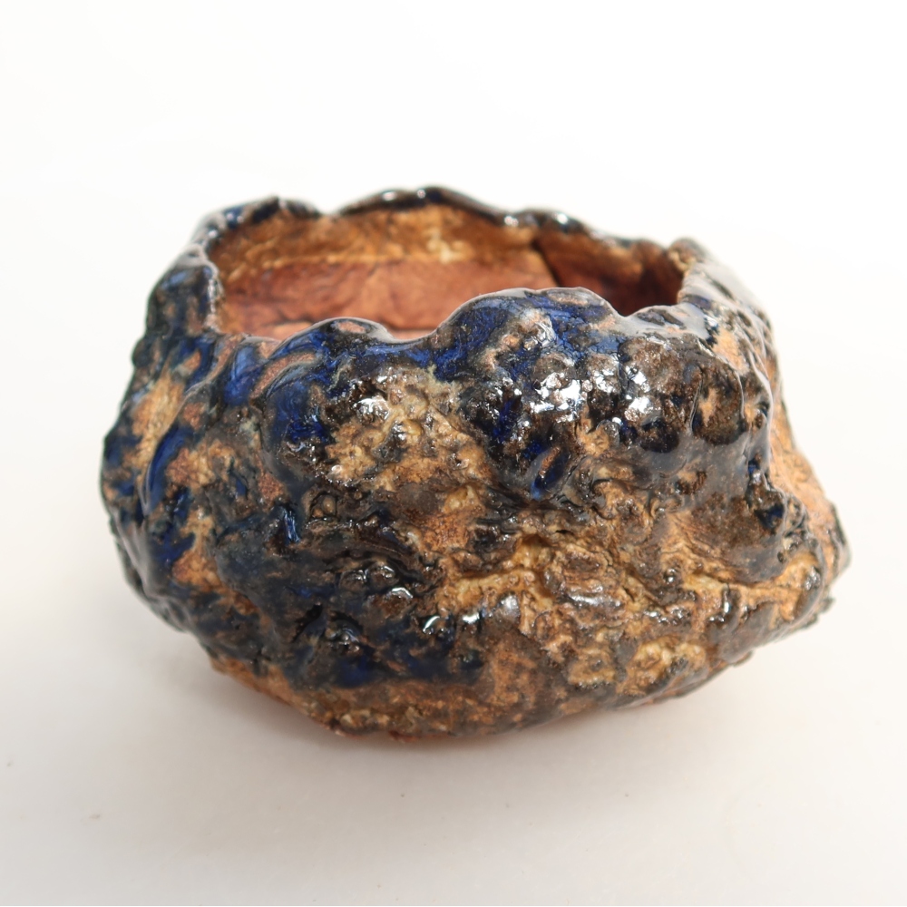 Kerámia héj  7 x 7 x 5,5 cm, szín: kékesbarna