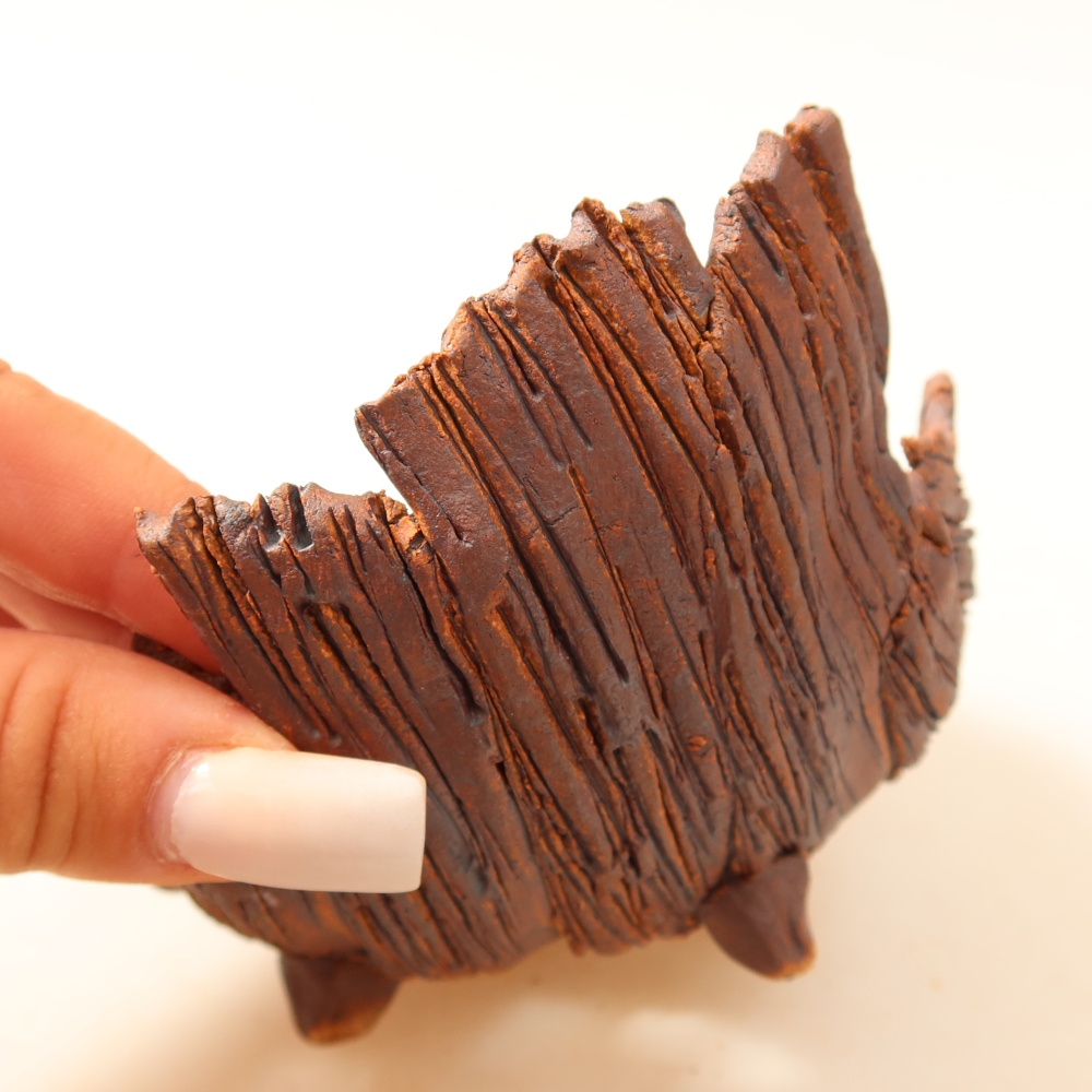 Kerámia héj  14,5 x 11,5 x 7,5 cm, barna színű