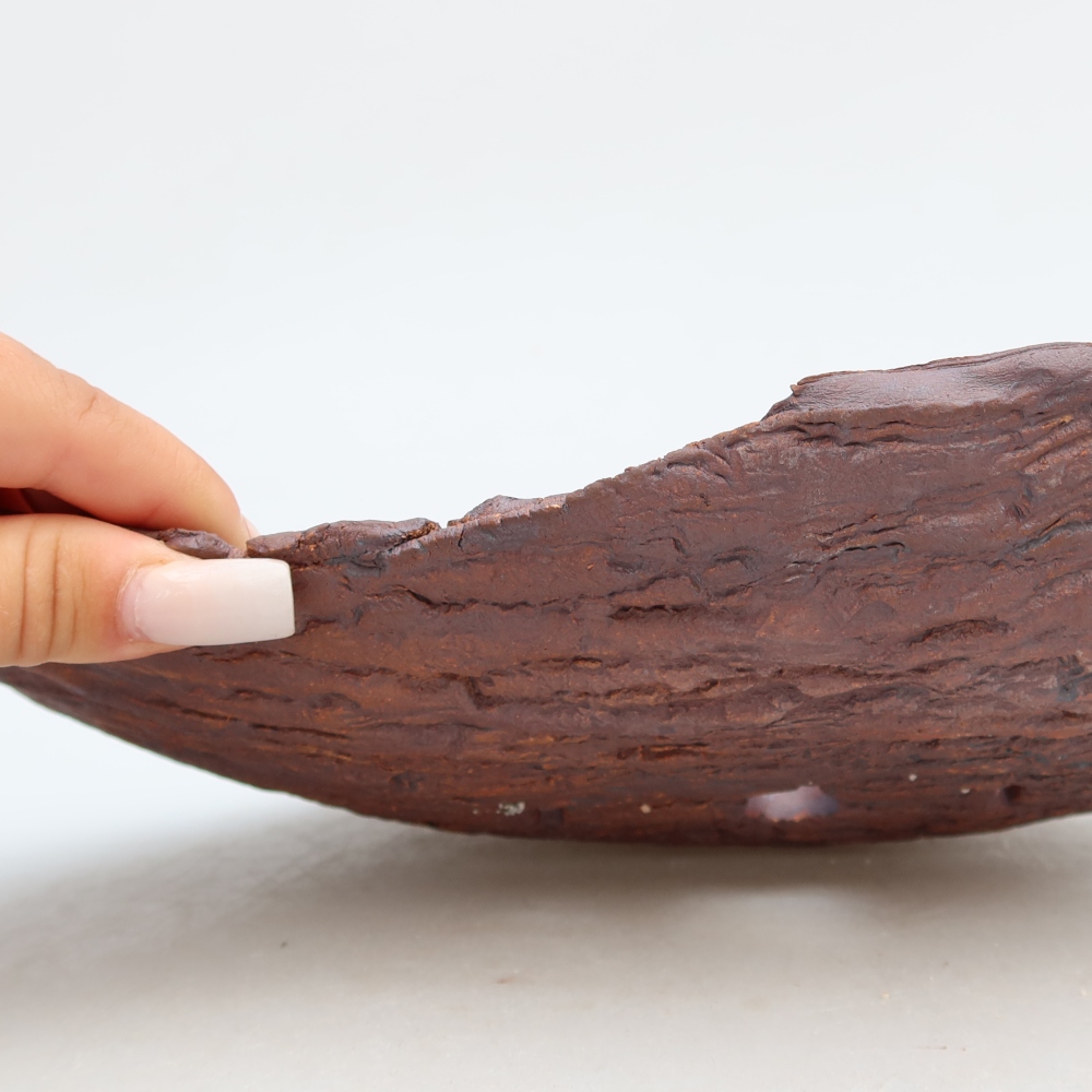 Kerámia héj  30,5 x 19 x 6 cm, barna színű