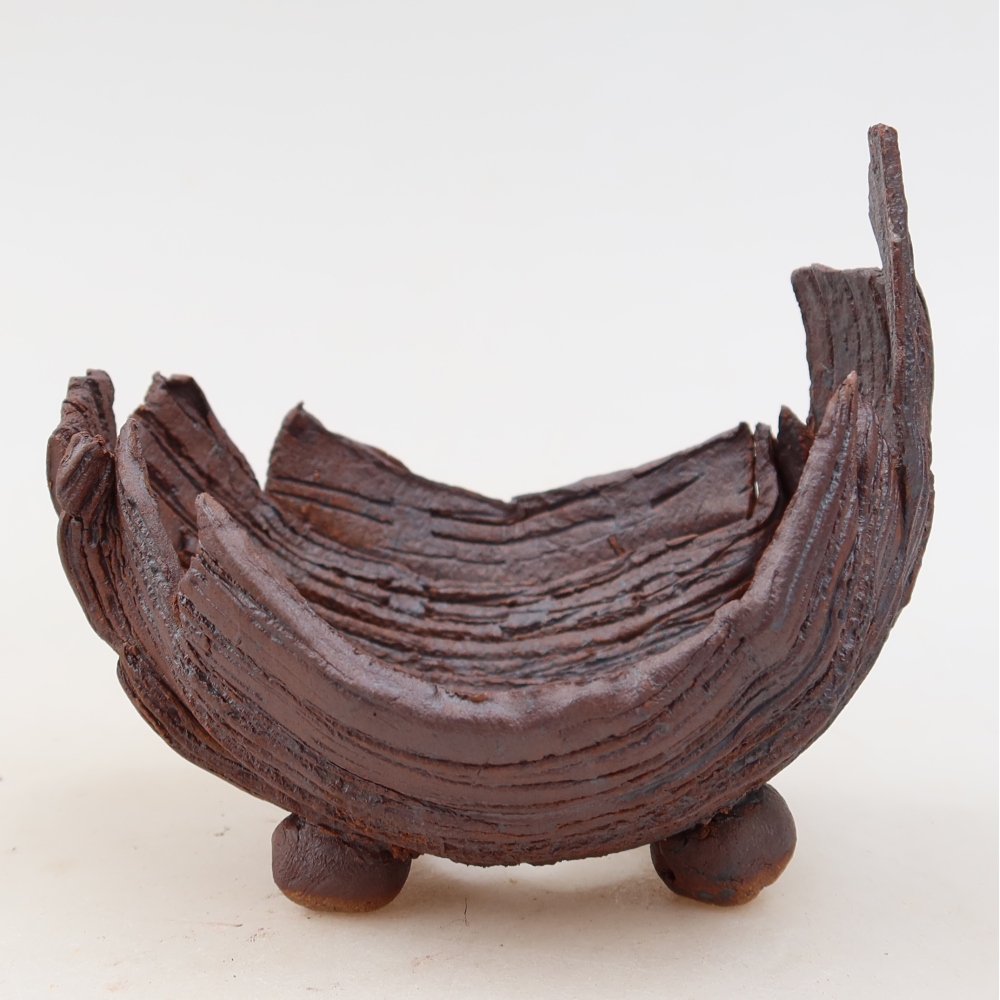 Kerámia héj  9,5 x 8,5 x 9 cm, barna színű