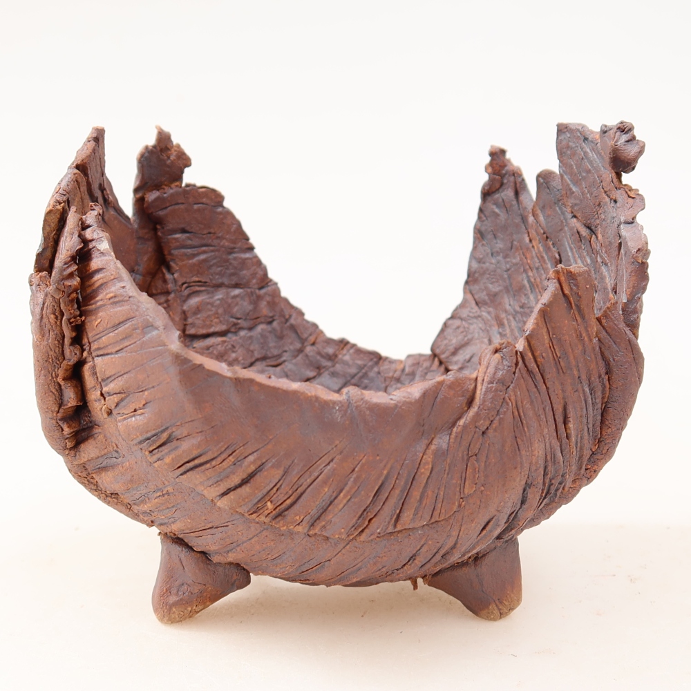 Kerámia héj  9,5 x 8,5 x 8,5 cm, barna színű