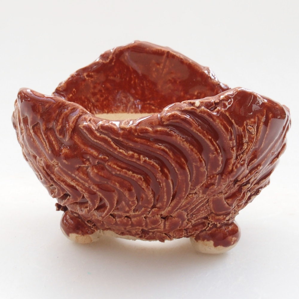 Kerámia kagyló 8 x 7 x 6 cm , barna színű