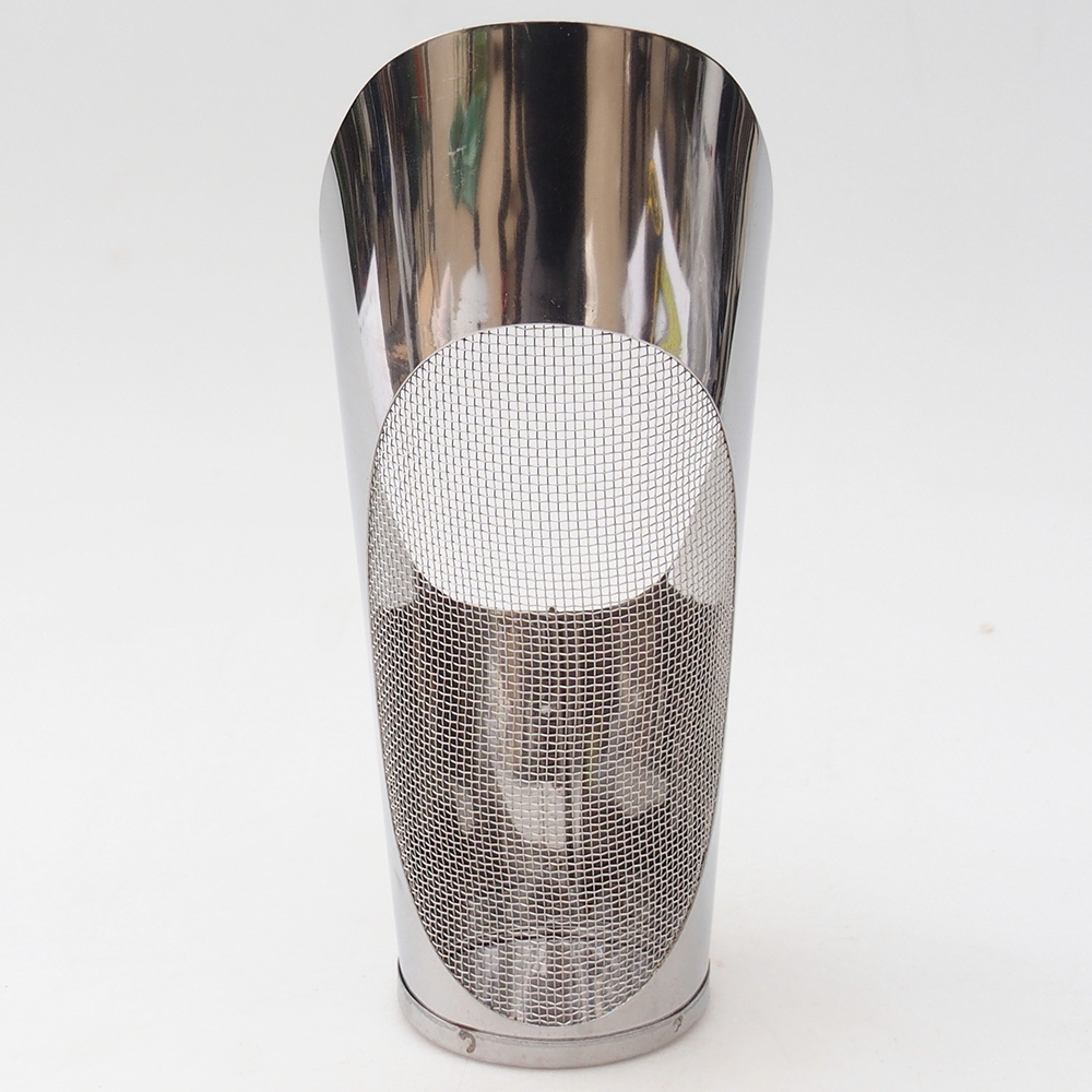 Talajsimító szitával