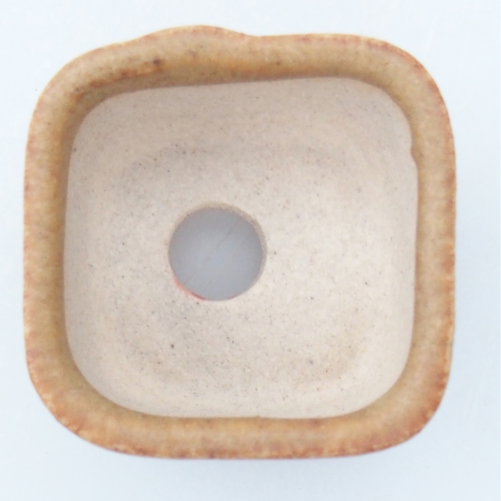 Mini bonsai tál 2,5 x 2,5 x 1,5 cm, barna