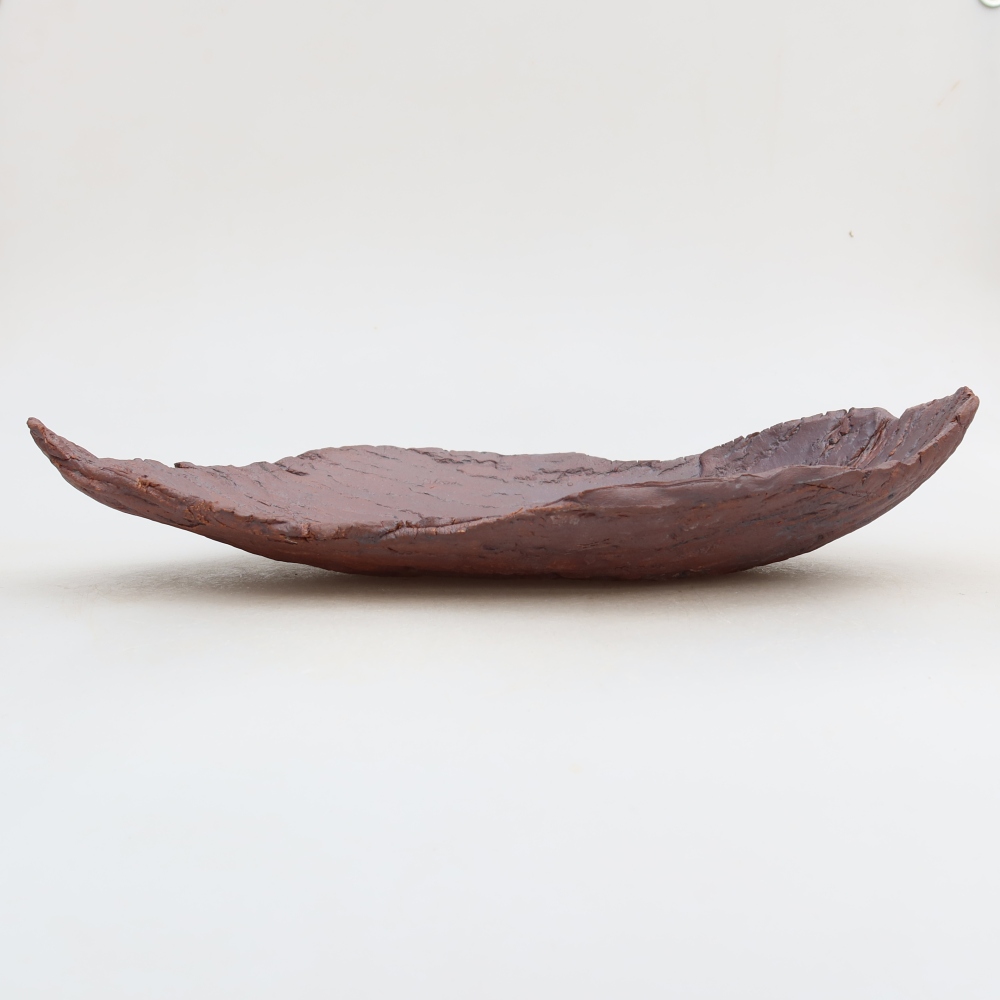 Kerámia héj  30,5 x 19 x 6 cm, barna színű
