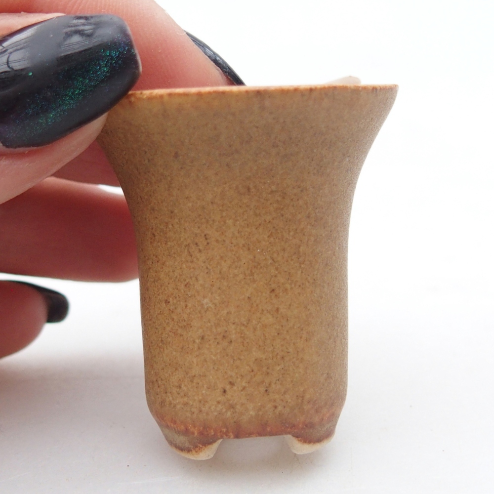 Mini bonsai tál 3 x 3 x 3,5 cm, barna