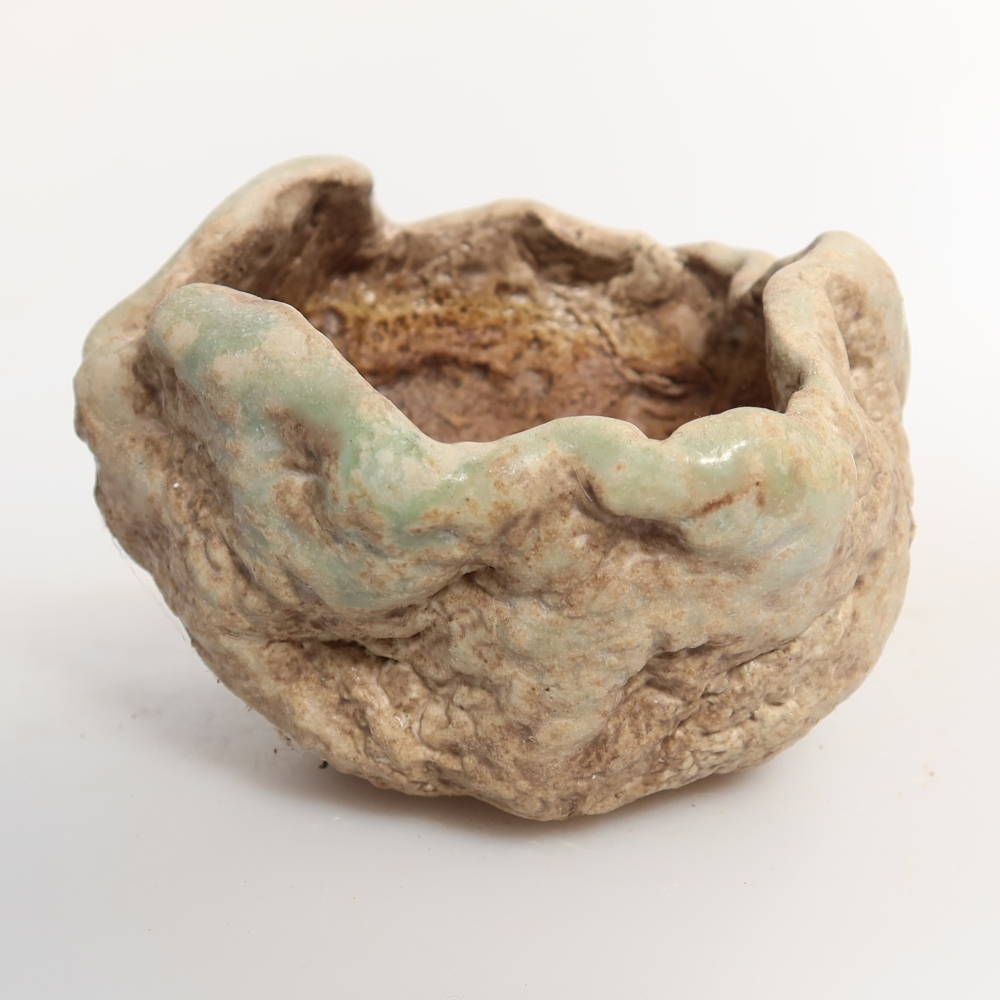 Kerámia héj  8 x 7 x 5,5 cm, zöld színű