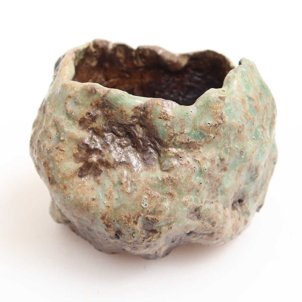 Kerámia tojáshéj  6 x 5,5 x 6 cm , zöld színű
