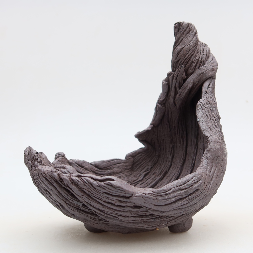 Kerámia héj  13,5 x 11 x 15 cm, barna színű