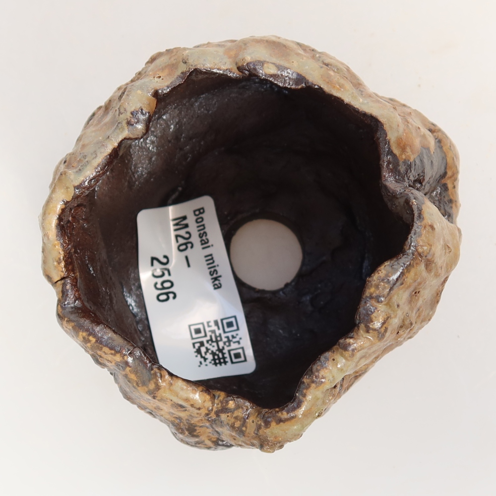 Kerámia héj  7,5 x 6,5 x 6 cm, barna színű