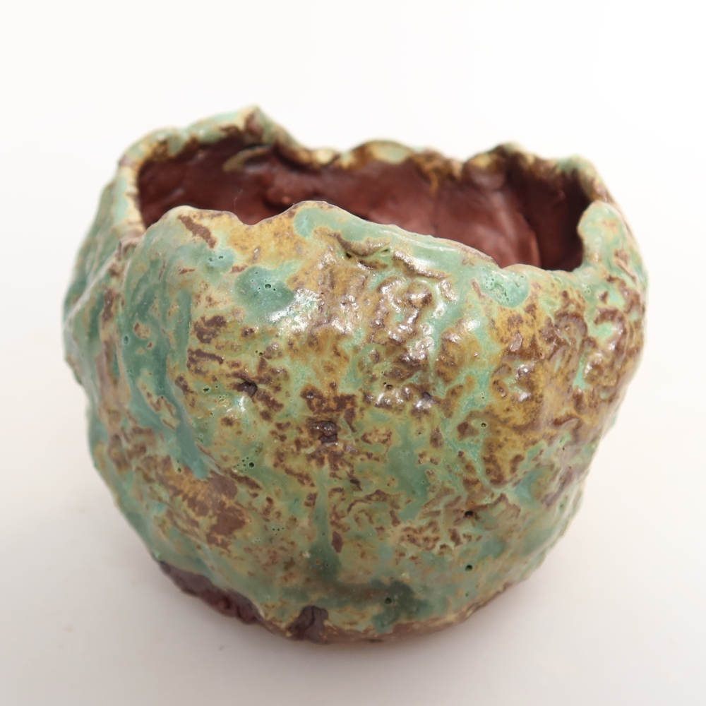 Kerámia héj  7,5 x 7 x 6,5 cm, zöld színű