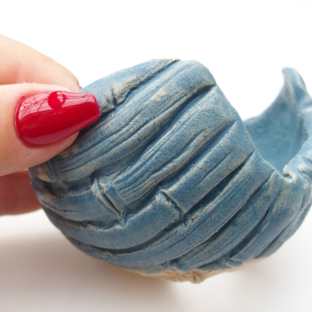 Kerámia kagyló 8,5 x 8,5 x 6,5 cm , kék színben