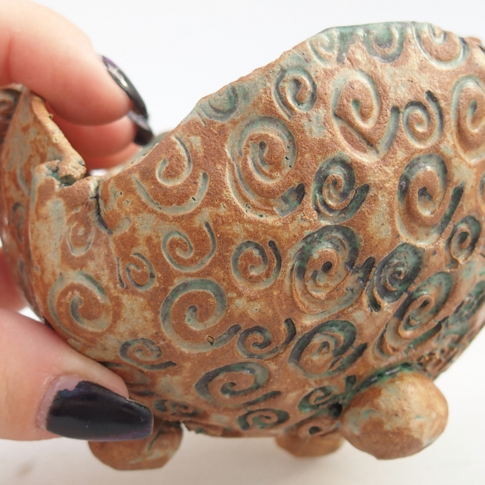 Kerámia kagyló 10 x 9,5 x 8,5 cm , barna-zöld színű