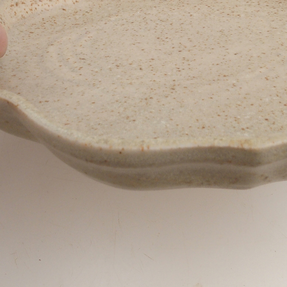 Kerámia tál H06 - 14 x 14 x 1,5 cm - bézs színű