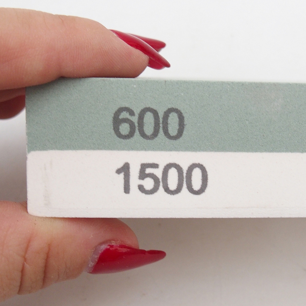 Szerszámcsiszoló finom-granulátum