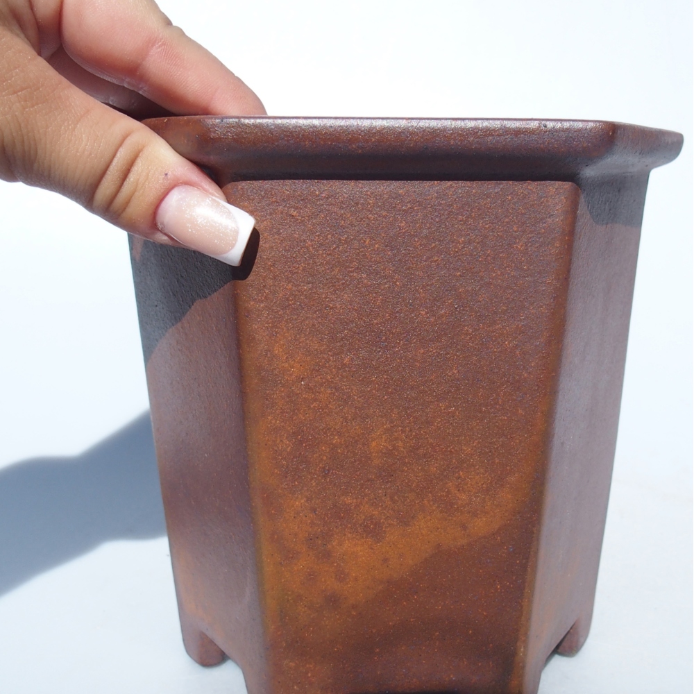 Tál 15,5 x 14 x 14,5 cm barna színben