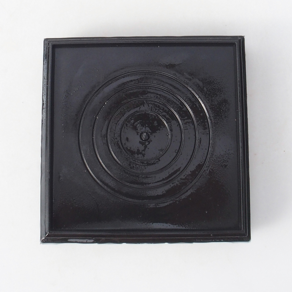 Bonsai asztal műanyag szögletes 11 x 11 x 3,5 cm, fekete színű, négyzet alakú