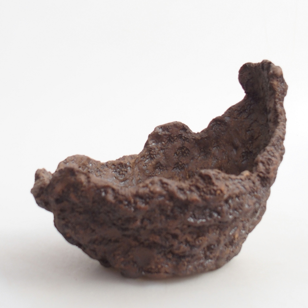 Kerámia kagyló 14 x 12 x 13 cm , színe barna