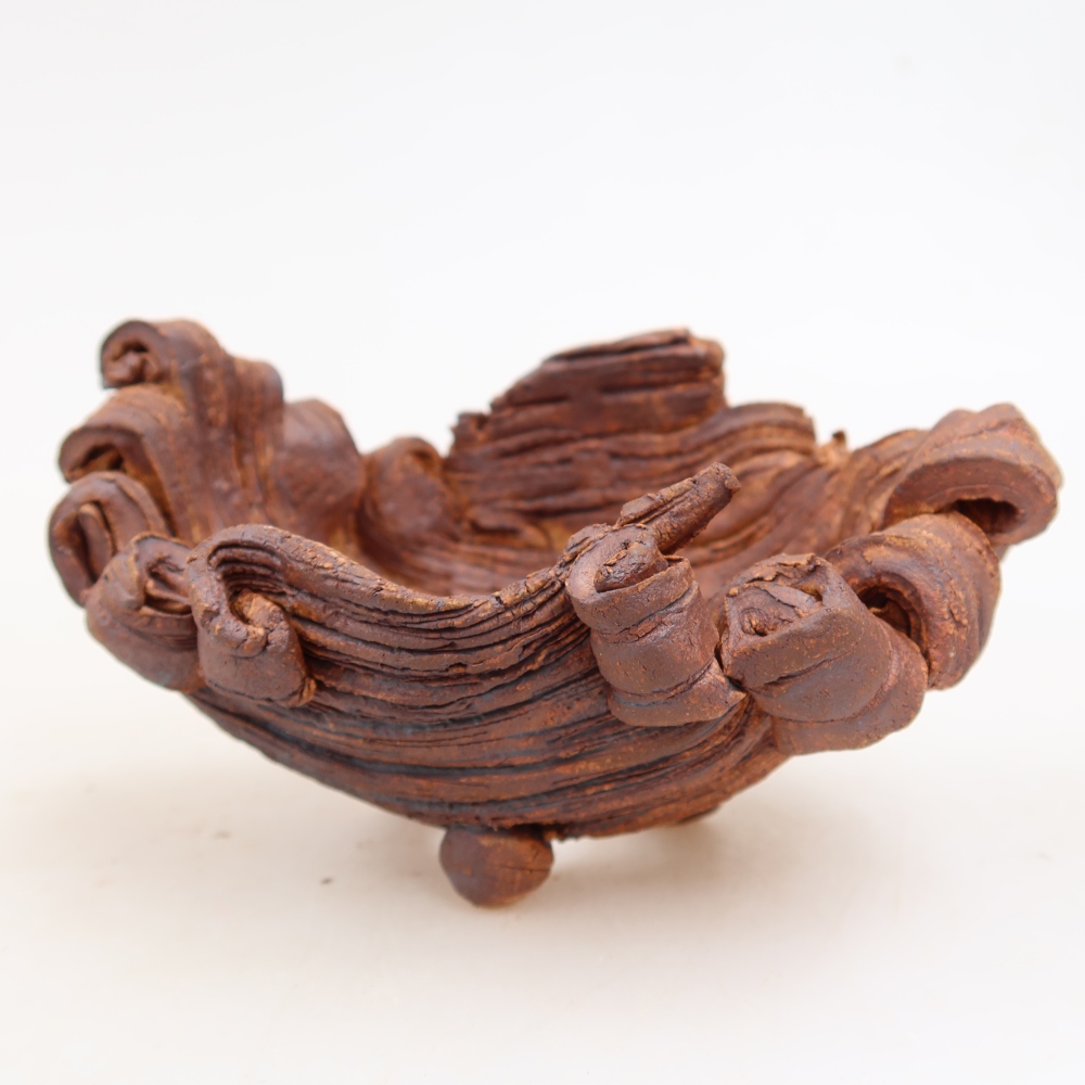 Kerámia héj  11,5 x 8,5 x 6,5 cm, barna színű