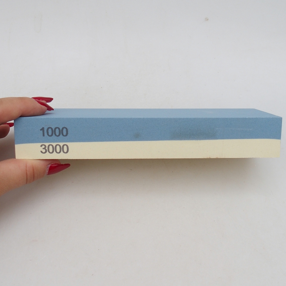 Szerszámcsiszoló finom-granulátum