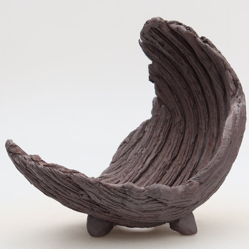 Kerámia héj  14,5 x 11 x 15,5 cm, barna színű