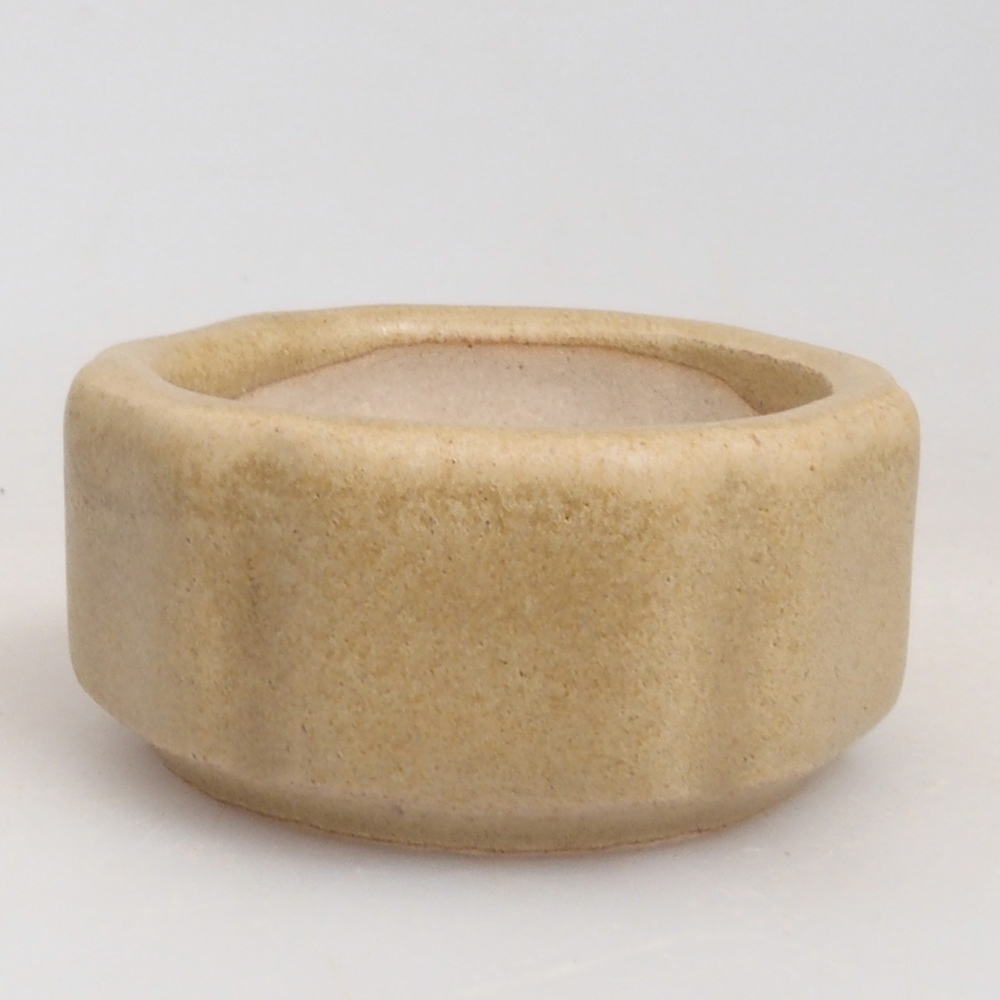 Mini bonsai tál 4,5 x 4,5 x 2 cm, barna