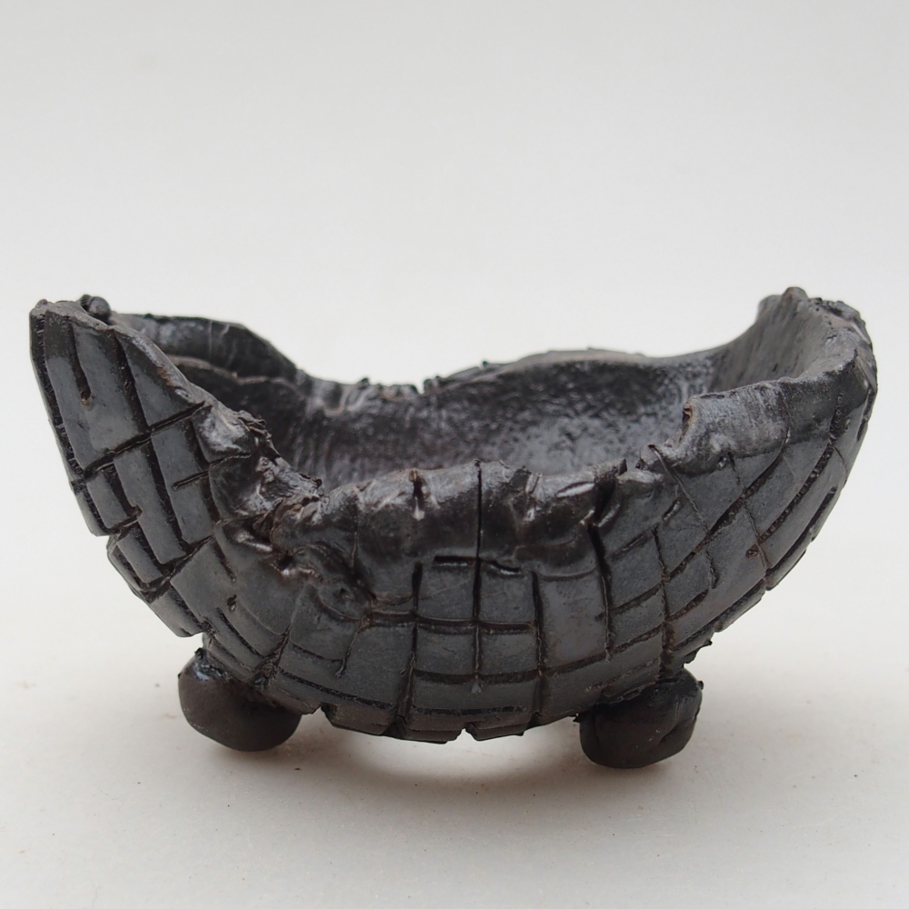 Kerámia kagyló 9 x 8 x 5 cm , fekete színű