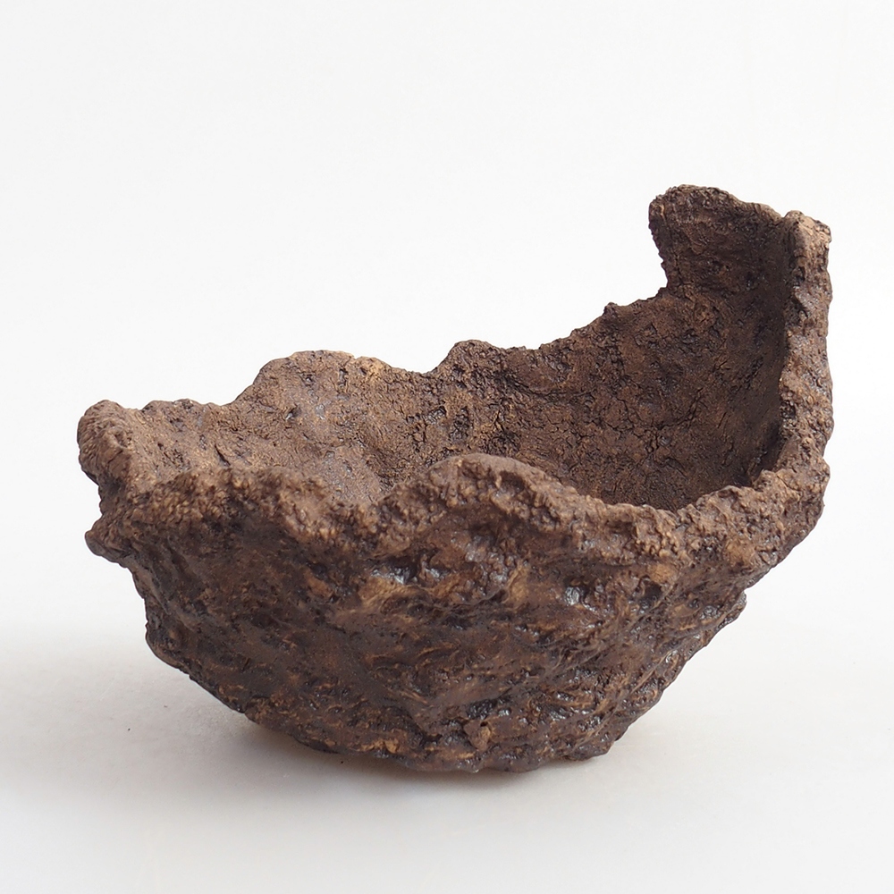 Kerámia kagyló 14 x 13 x 12 cm , színe barna