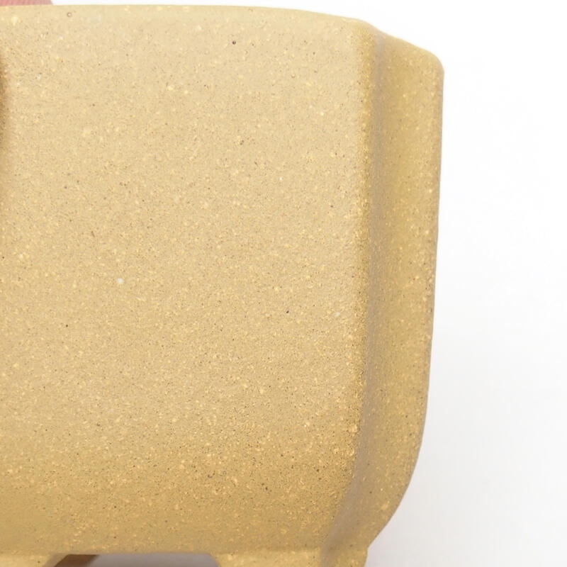 Bonsai tál 7 x 7 x 6 cm, okkersárga színben