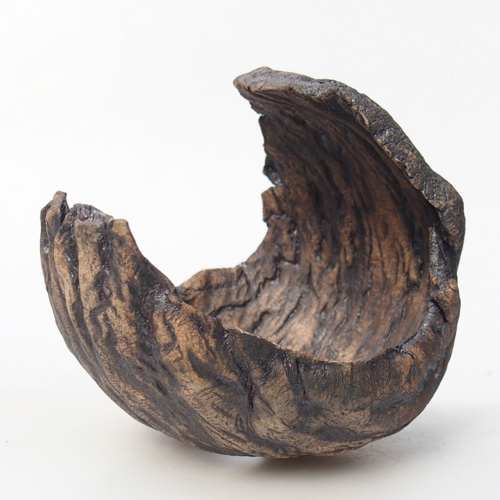 Kerámia kagyló 10 x 9 x 10 cm , barna színű