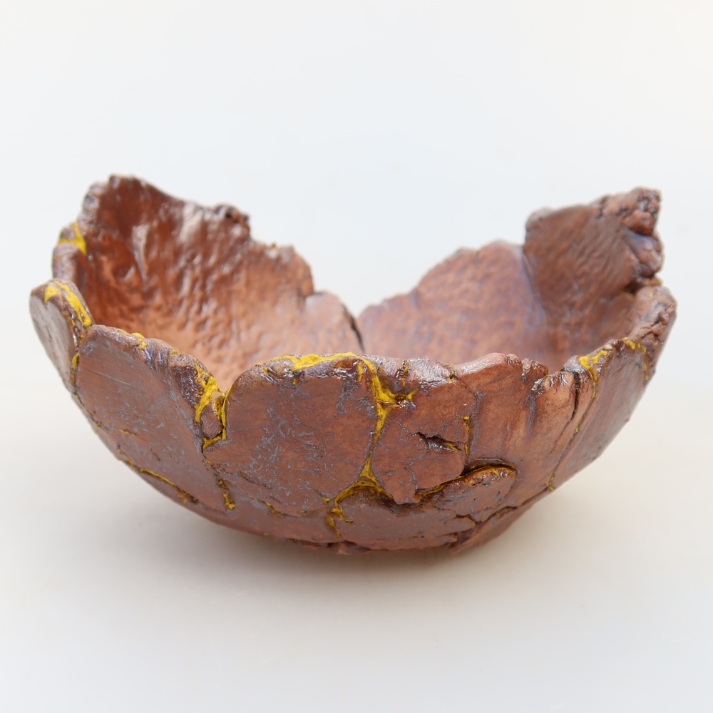 Kerámia héj  11 x 10 x 6 cm, sárga színű