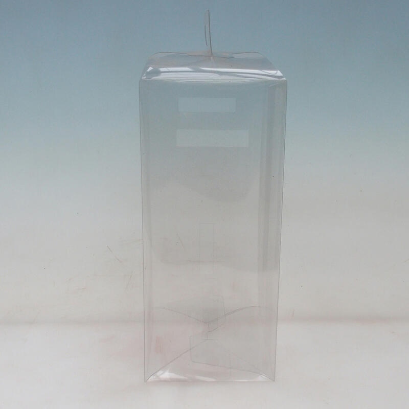 Ajándékdoboz - műanyag