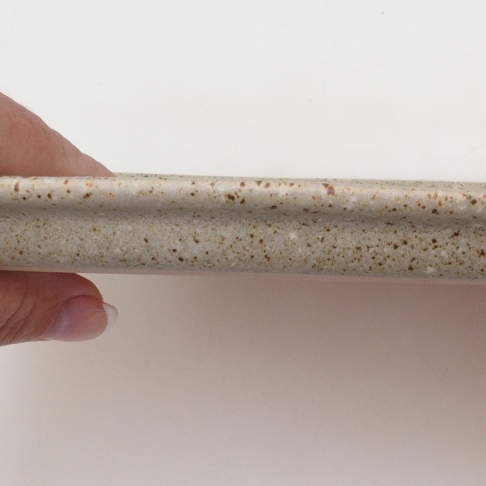 Kerámia csészealj H10 - 34 x 23,5 x 1,5 cm - bézs színű