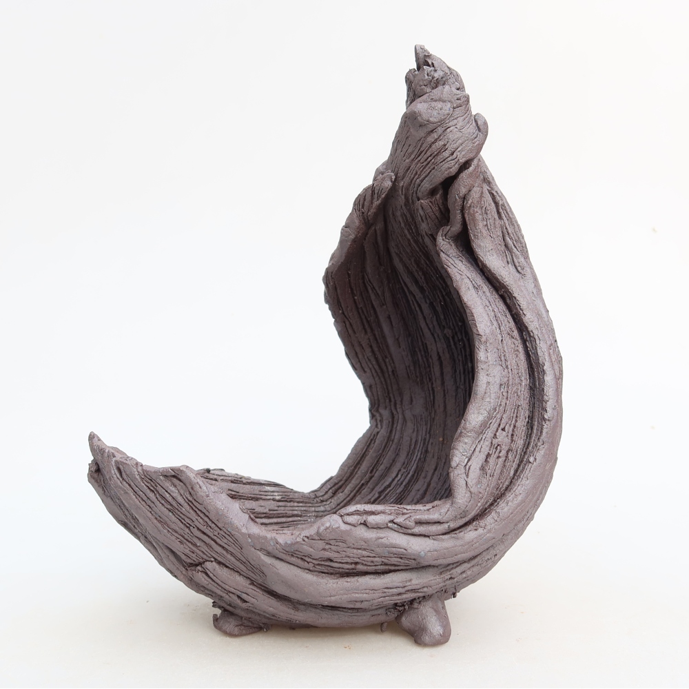 Kerámia héj  14,5 x 11,5 x 20 cm, barna színű