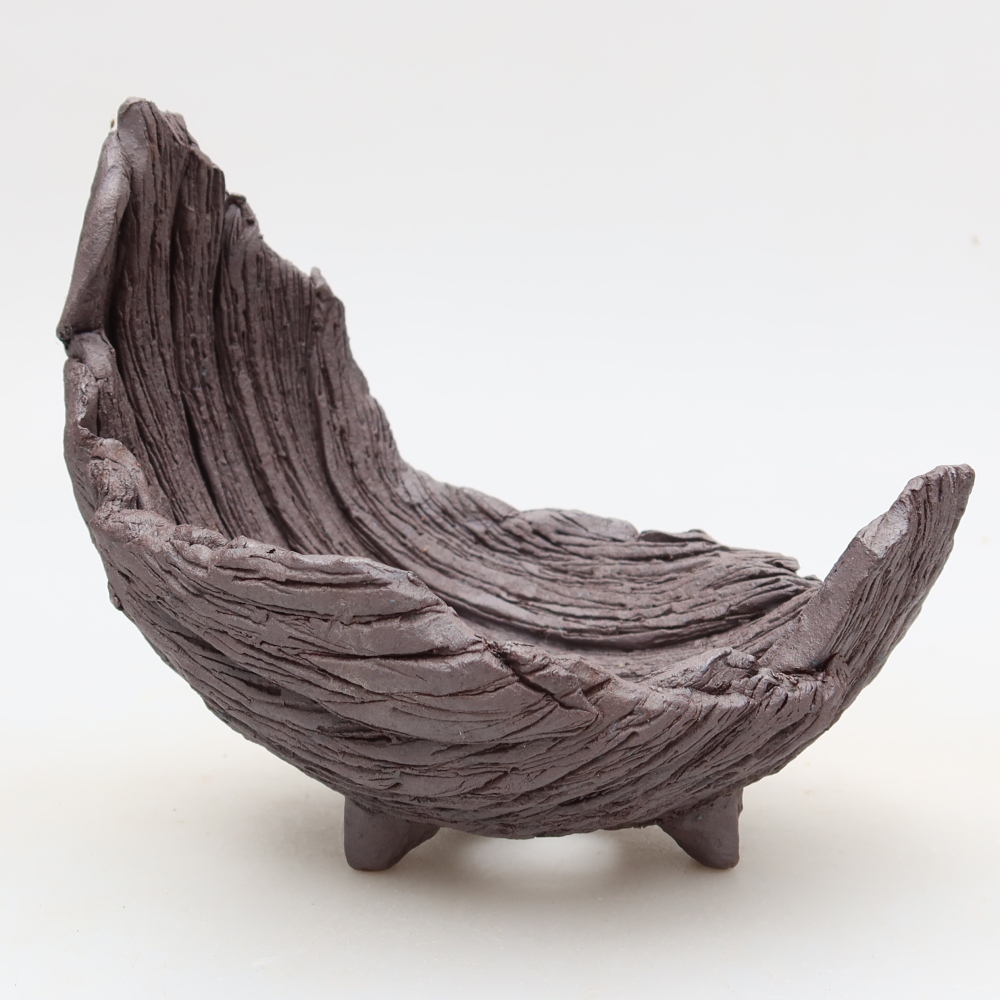 Kerámia héj  14,5 x 11,5 x 13,5 cm, barna színű