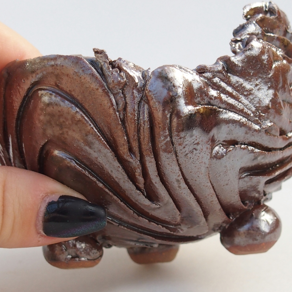 Kerámia kagyló 10 x 9 x 7 cm , barna színű