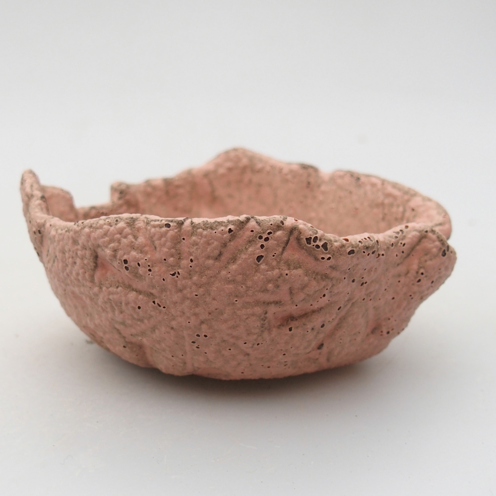 Kerámia kagyló 9 x 8,5 x 4 cm , rózsaszín színben