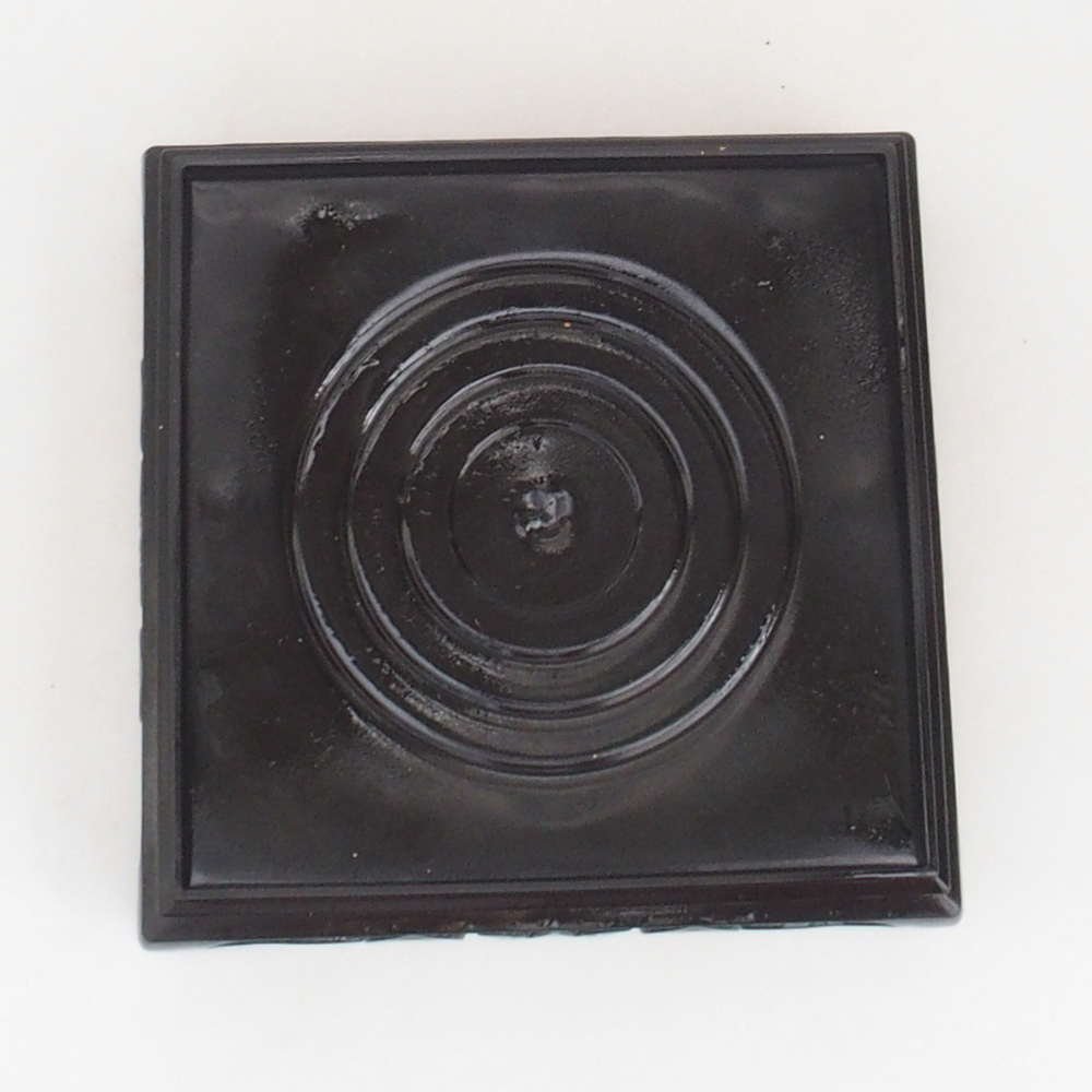 Bonsai asztal műanyag szögletes 14,5 x 14,5 x 5 cm, fekete színben