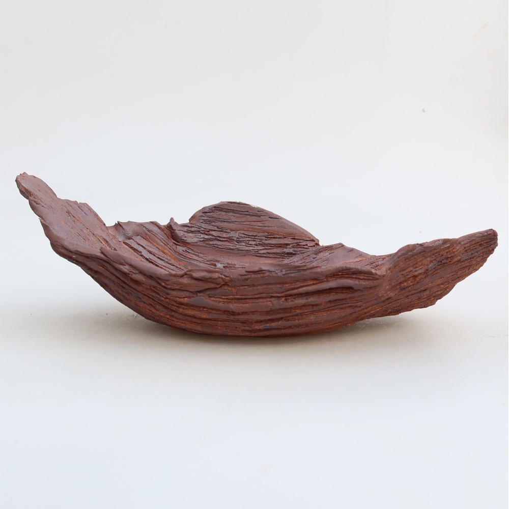 Kerámia héj  24,5 x 14,5 x 7,5 cm, barna színű