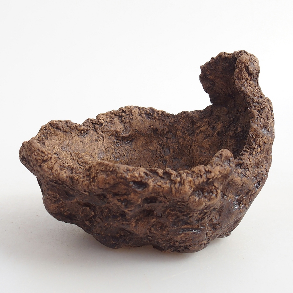 Kerámia kagyló 9,5 x 9 x 8,5 cm , színe barna