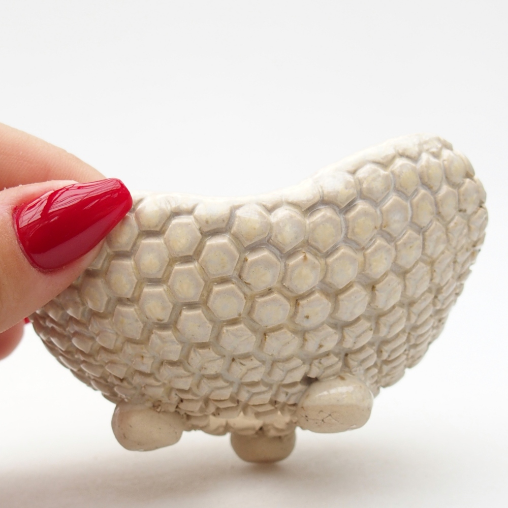 Kerámia kagyló 8,5 x 8,5 x 5 cm , bézs színű