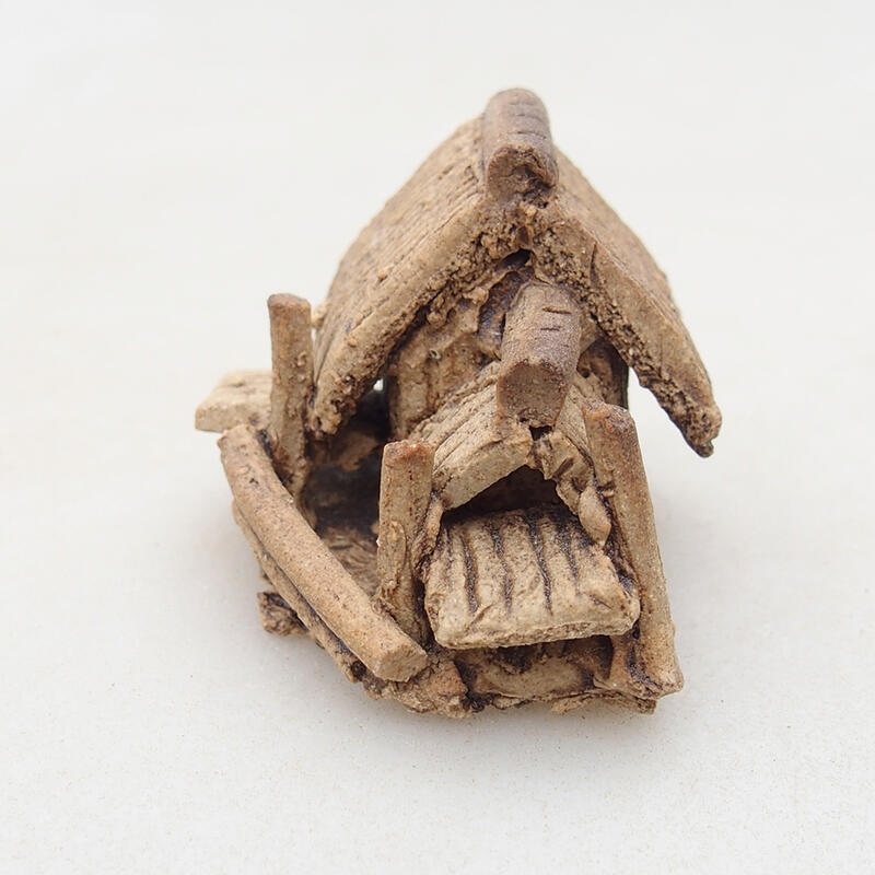 Kerámia figura - Hut F31