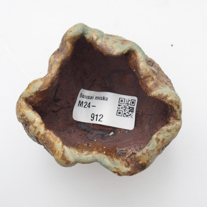 Kerámia kagyló 6 x 5 x 5 cm , színe zöld-barna