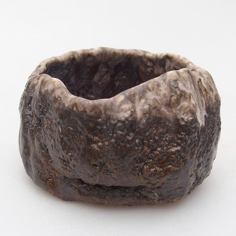 Kerámia kagyló 7 x 6,5 x 4 cm , barna színű